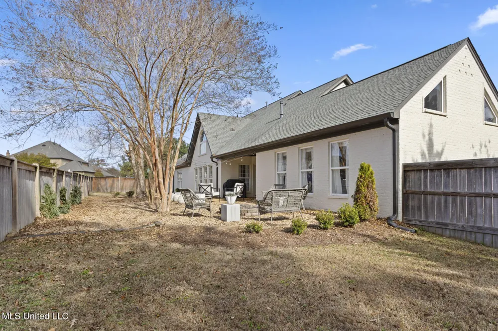 712 S Chickasaw Drive Flowood, MS 39232