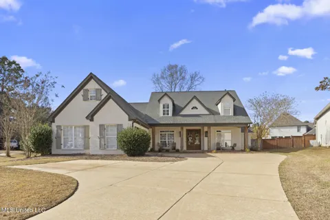 712 S Chickasaw Drive
