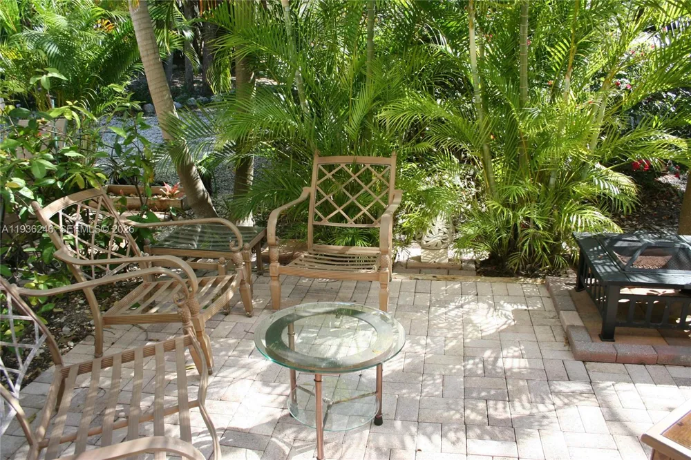 87200 Overseas Hwy #N2 Plantation Key, FL 33036