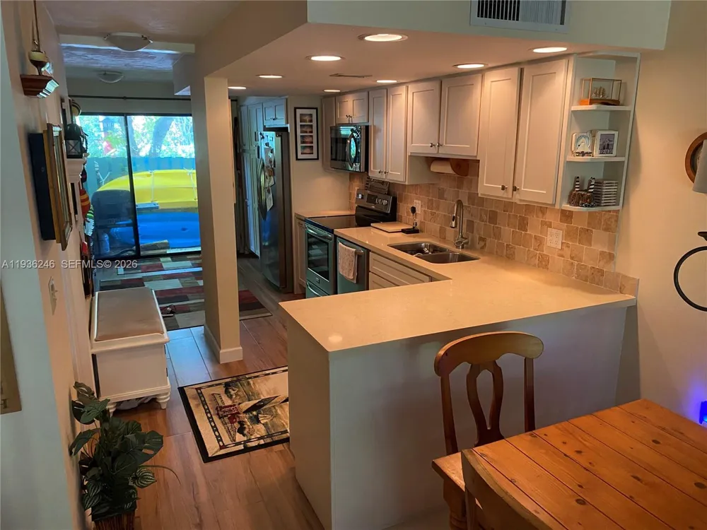 87200 Overseas Hwy #N2 Plantation Key, FL 33036