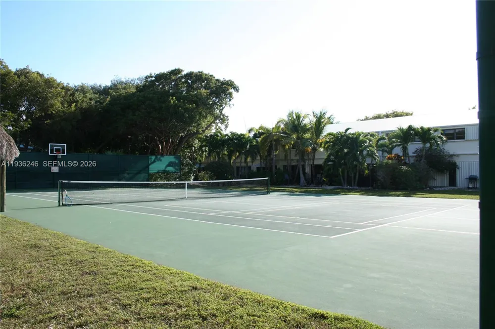 87200 Overseas Hwy #N2 Plantation Key, FL 33036