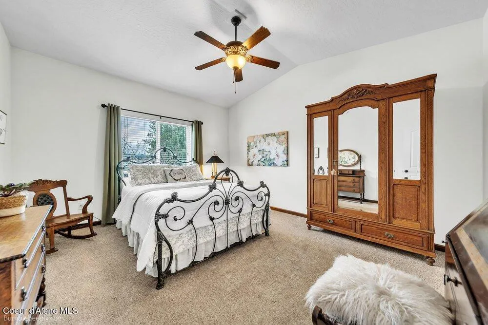 8557 Scotsworth Street Post Falls, ID 83854