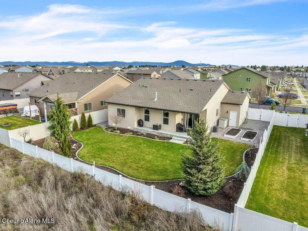 8557 Scotsworth Street Post Falls, ID 83854