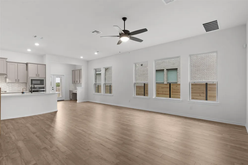 405 Raleigh Drive Georgetown, TX 78633