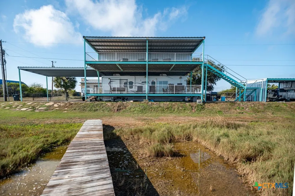 305 Zimmerman Road Port Lavaca, TX 77979