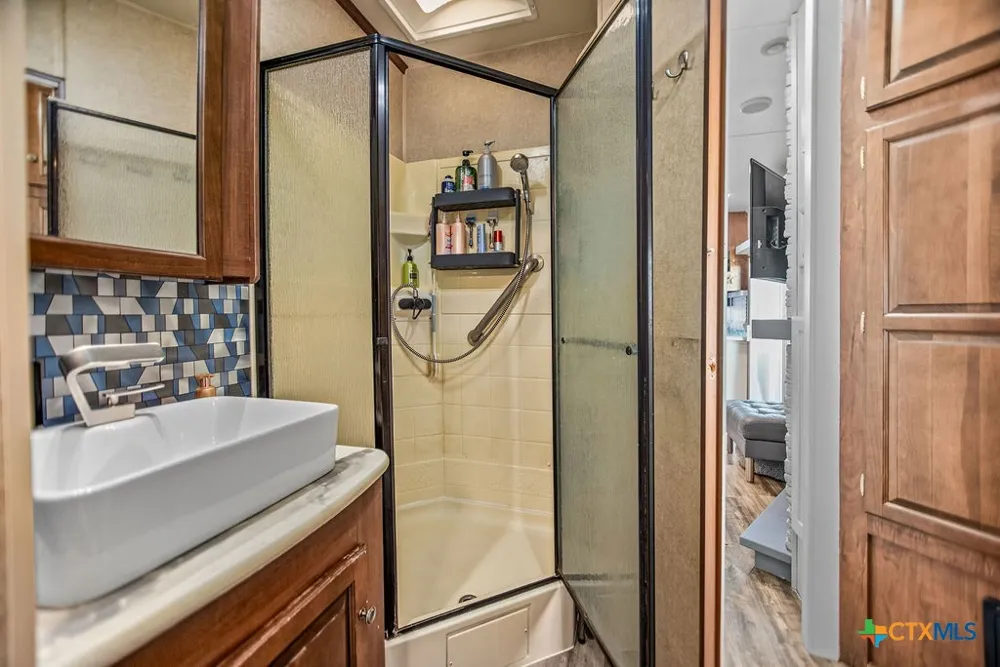 305 Zimmerman Road Port Lavaca, TX 77979