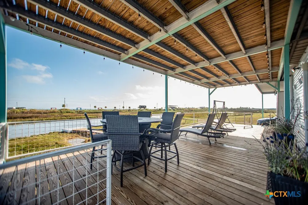 305 Zimmerman Road Port Lavaca, TX 77979