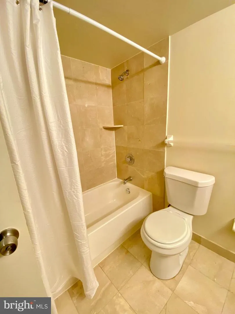 1420 LOCUST STREET #7D Philadelphia, PA 19102
