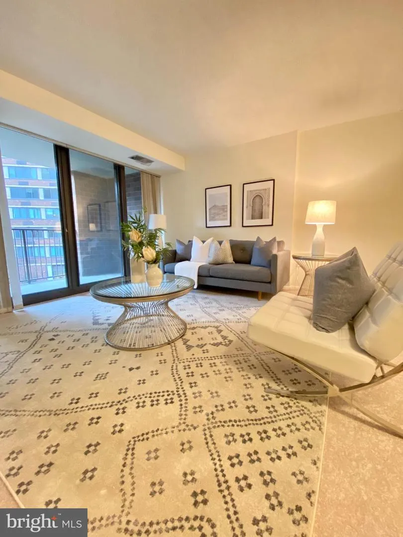 1420 LOCUST STREET #7D Philadelphia, PA 19102