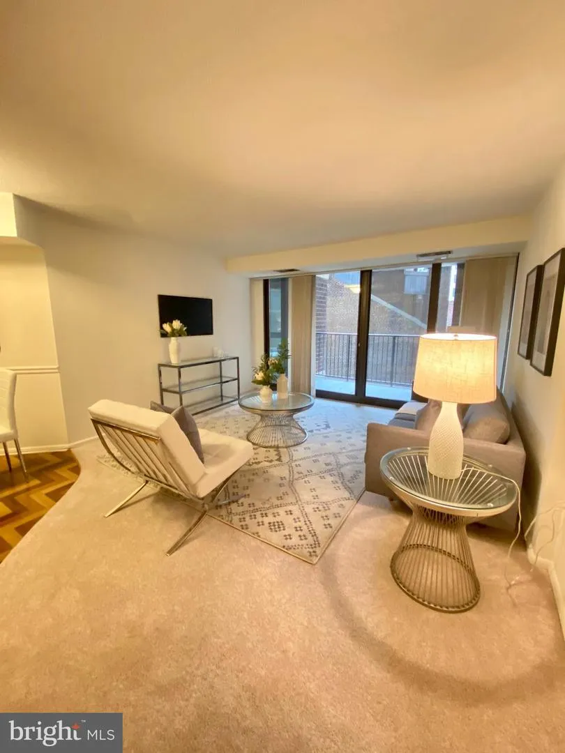 1420 LOCUST STREET #7D Philadelphia, PA 19102