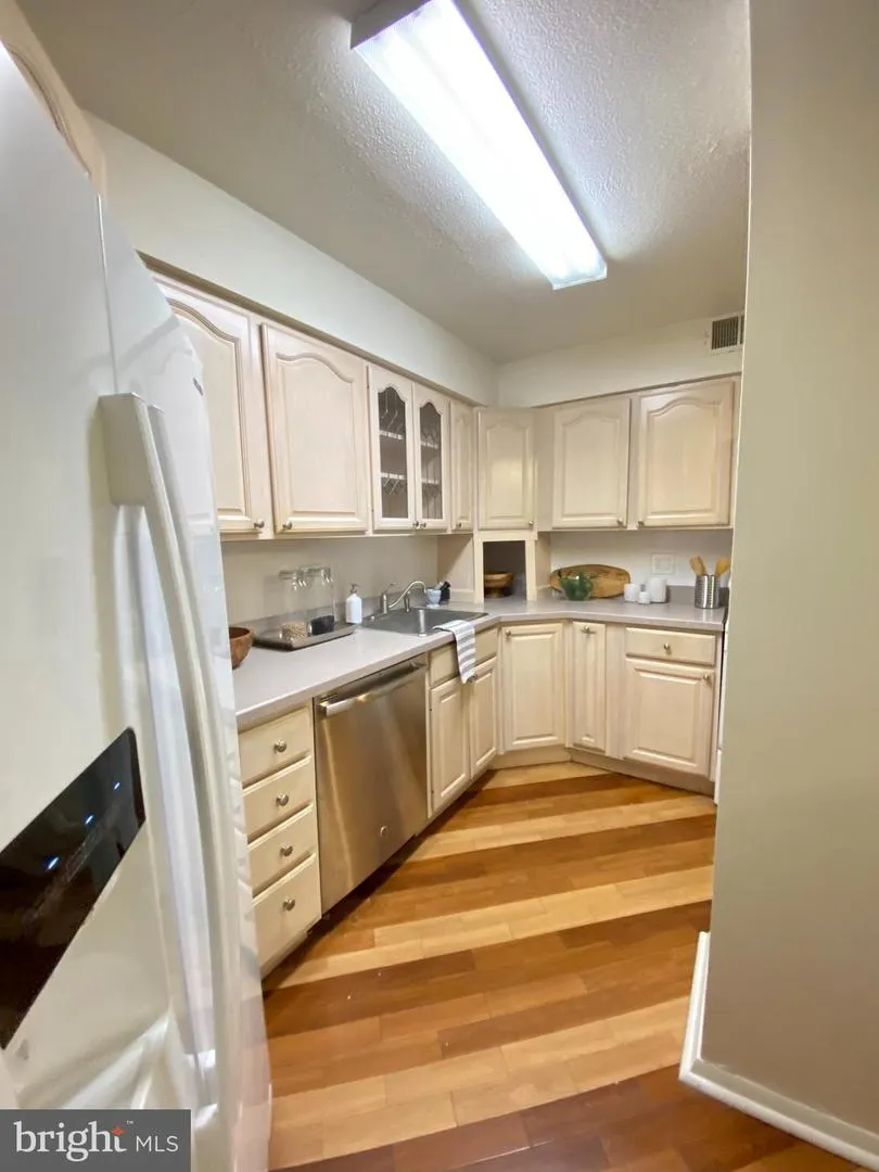 1420 LOCUST STREET #7D Philadelphia, PA 19102