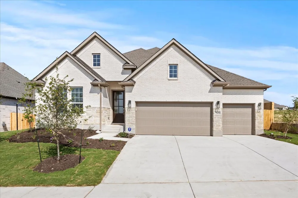 281 Seaside Sparrow Way Kyle, TX 78640