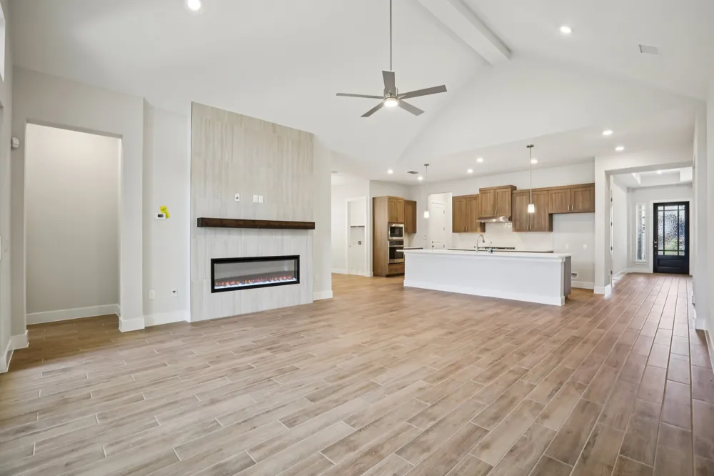 281 Seaside Sparrow Way Kyle, TX 78640