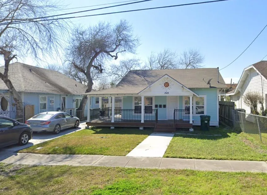 1525 5th Street Corpus Christi, TX 78404