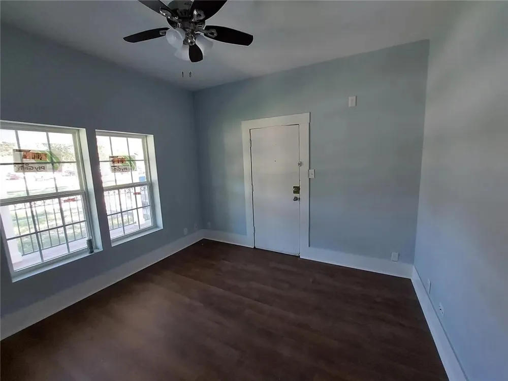 1525 5th Street Corpus Christi, TX 78404