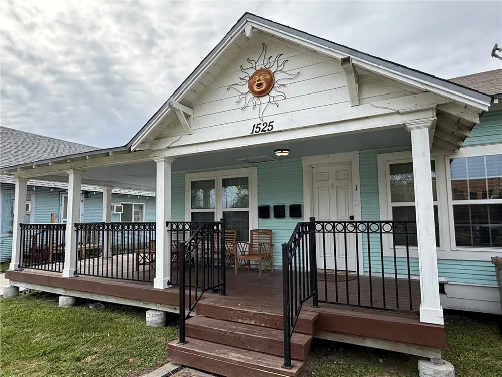 1525 5th Street Corpus Christi, TX 78404