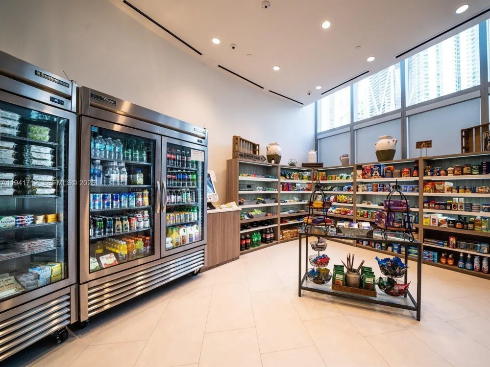 851 NE 1st Ave #3606 Miami, FL 33132