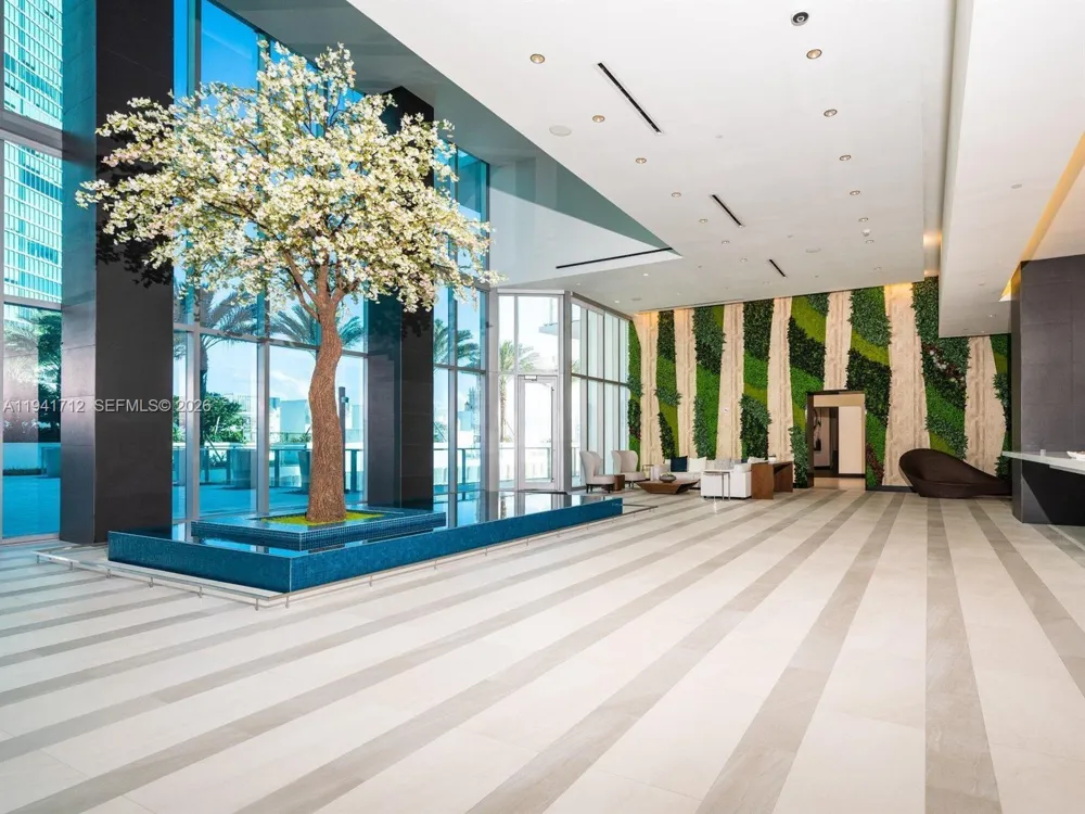 851 NE 1st Ave #3606 Miami, FL 33132