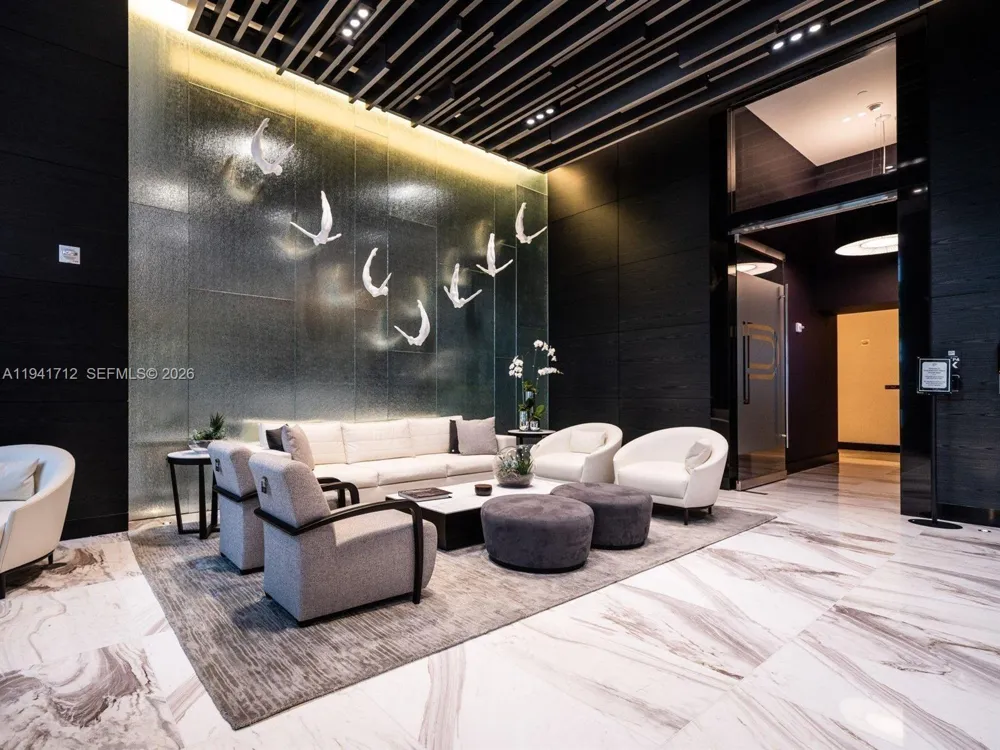 851 NE 1st Ave #3606 Miami, FL 33132