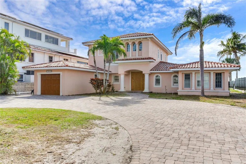 16116 GULF BOULEVARD Redington Beach, FL 33708