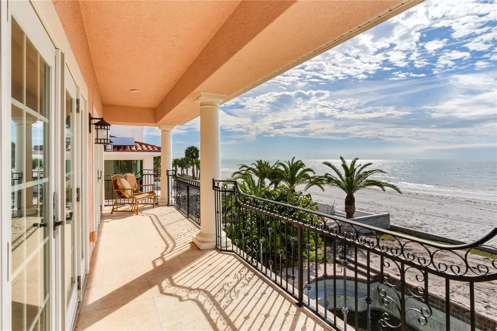 16116 GULF BOULEVARD Redington Beach, FL 33708
