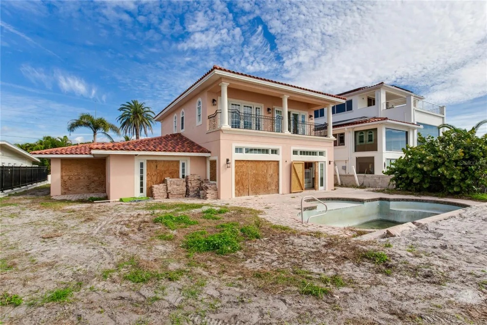 16116 GULF BOULEVARD Redington Beach, FL 33708