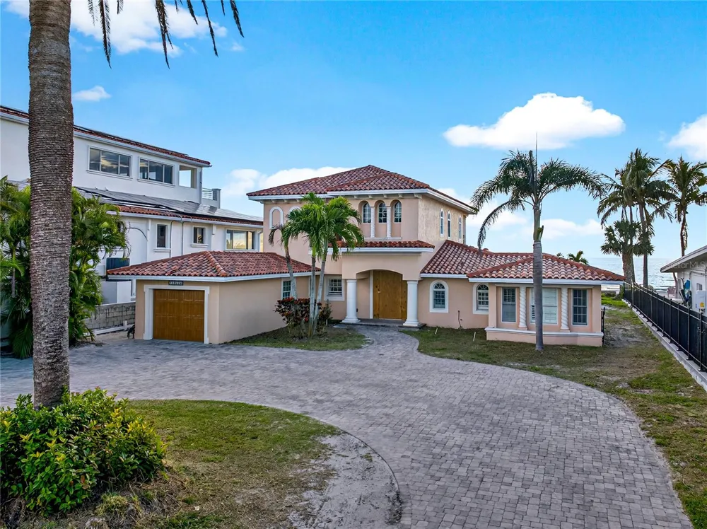16116 GULF BOULEVARD Redington Beach, FL 33708