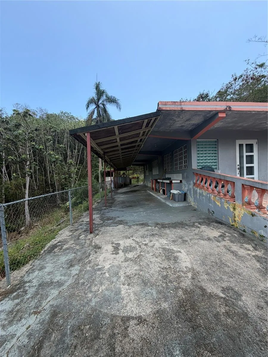 Carr 925 KM 4.9 BO. JUNQUITO Humacao, PR 00791