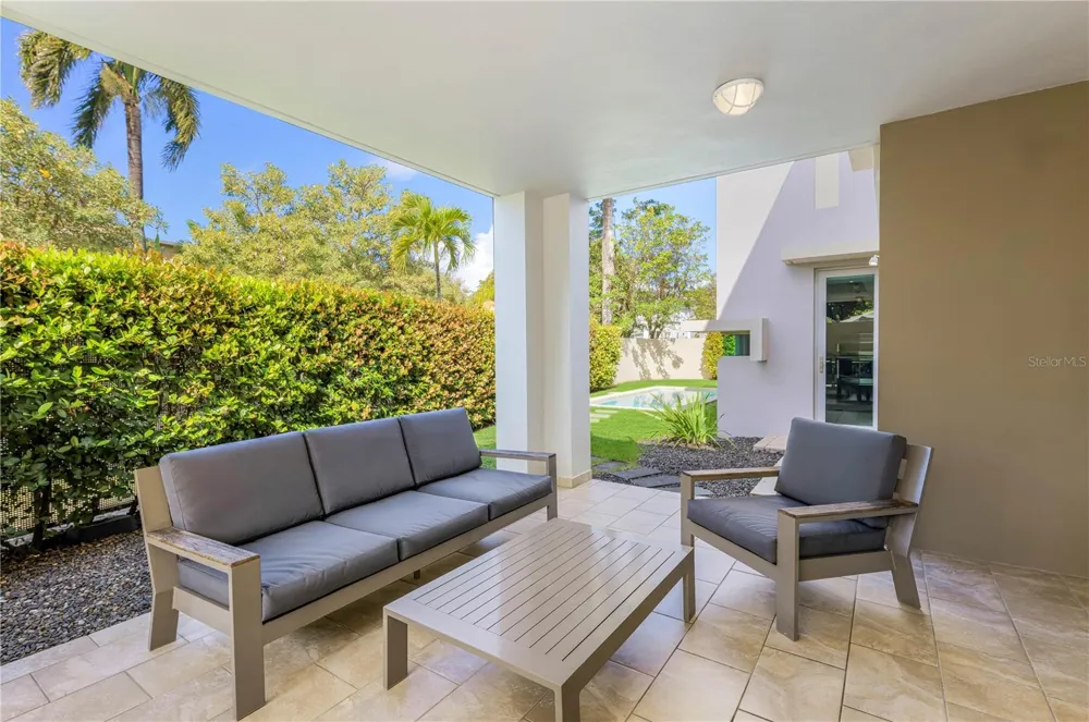 2200 CACIQUE STREET San Juan, PR 00913