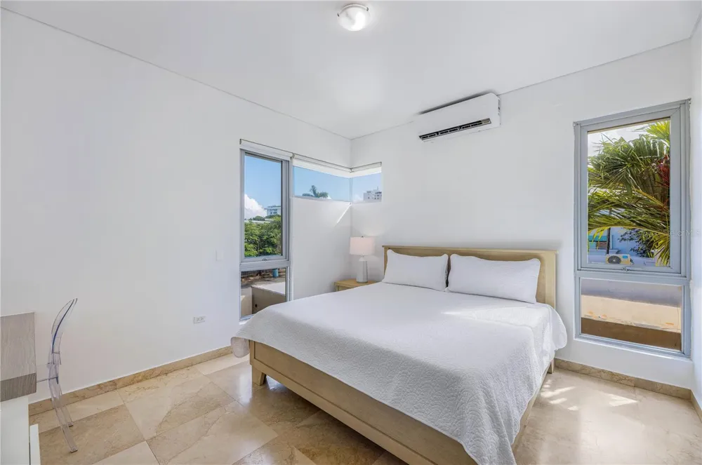 2200 CACIQUE STREET San Juan, PR 00913