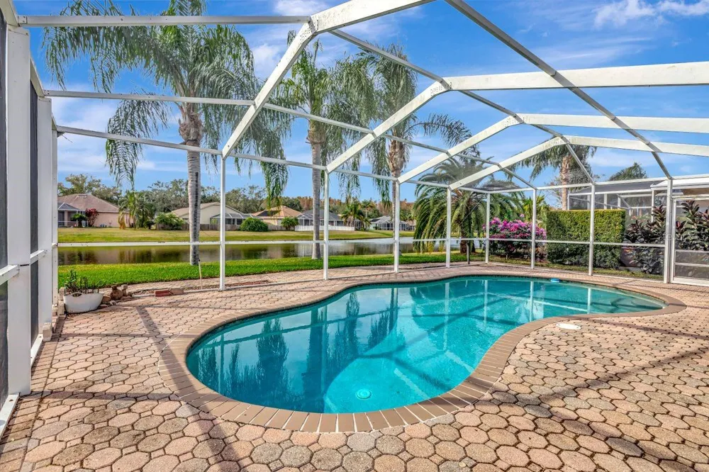 19519 MORDEN BLUSH DRIVE Lutz, FL 33558