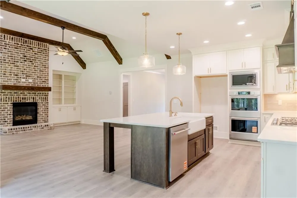 617 Shepherds Crossing Oxford, GA 30054