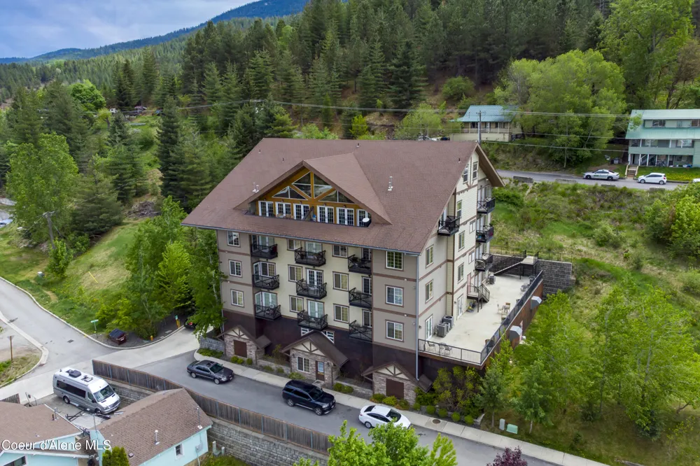 308 Ohio Avenue ## 402 Kellogg, ID 83837