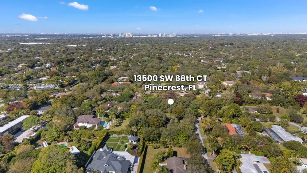 13500 SW 68th Ct Pinecrest, FL 33156