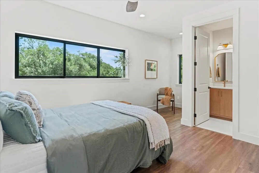 202 Hub Drive Wimberley, TX 78676