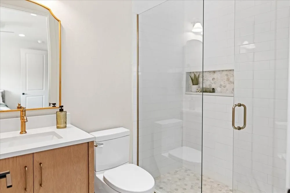 202 Hub Drive Wimberley, TX 78676