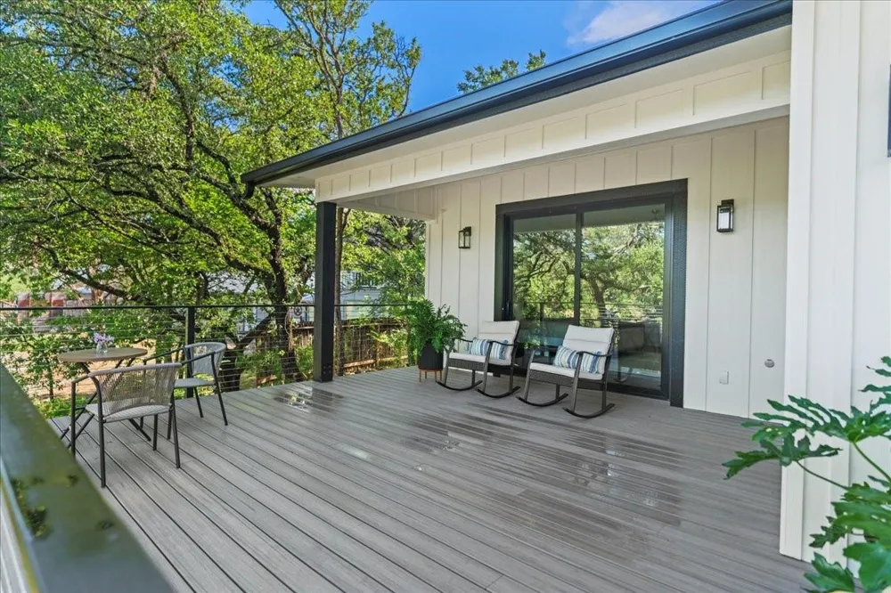 202 Hub Drive Wimberley, TX 78676