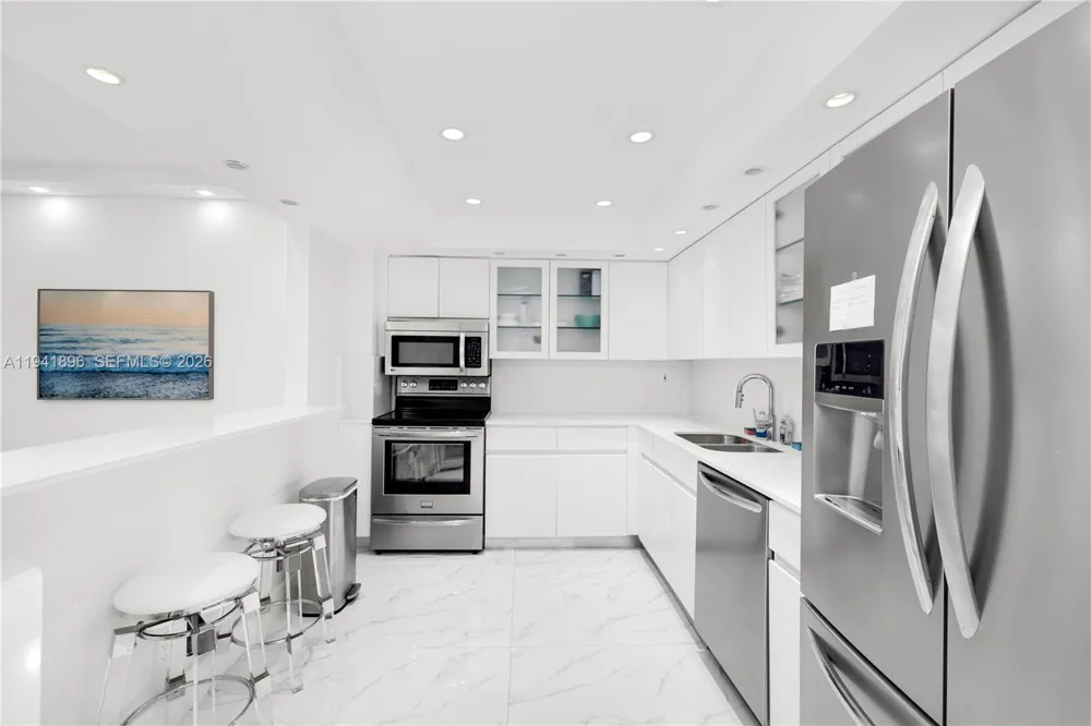9455 Collins Ave #806 Surfside, FL 33154