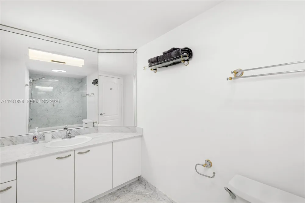 9455 Collins Ave #806 Surfside, FL 33154