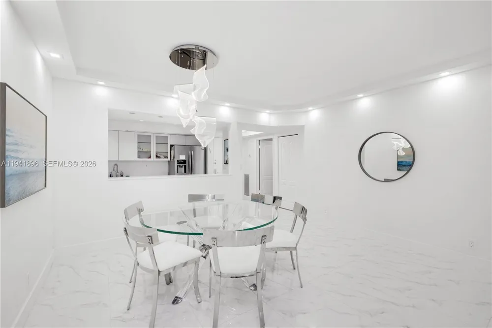 9455 Collins Ave #806 Surfside, FL 33154