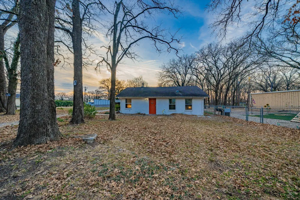 674 Briggs Boulevard East Tawakoni, TX 75472