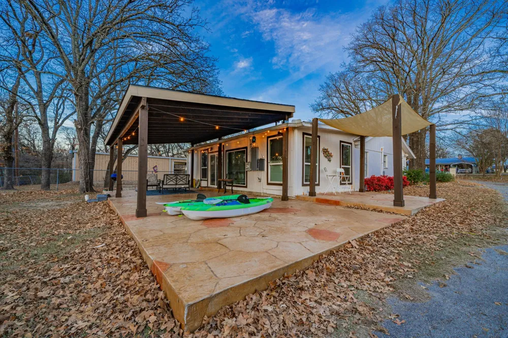 674 Briggs Boulevard East Tawakoni, TX 75472