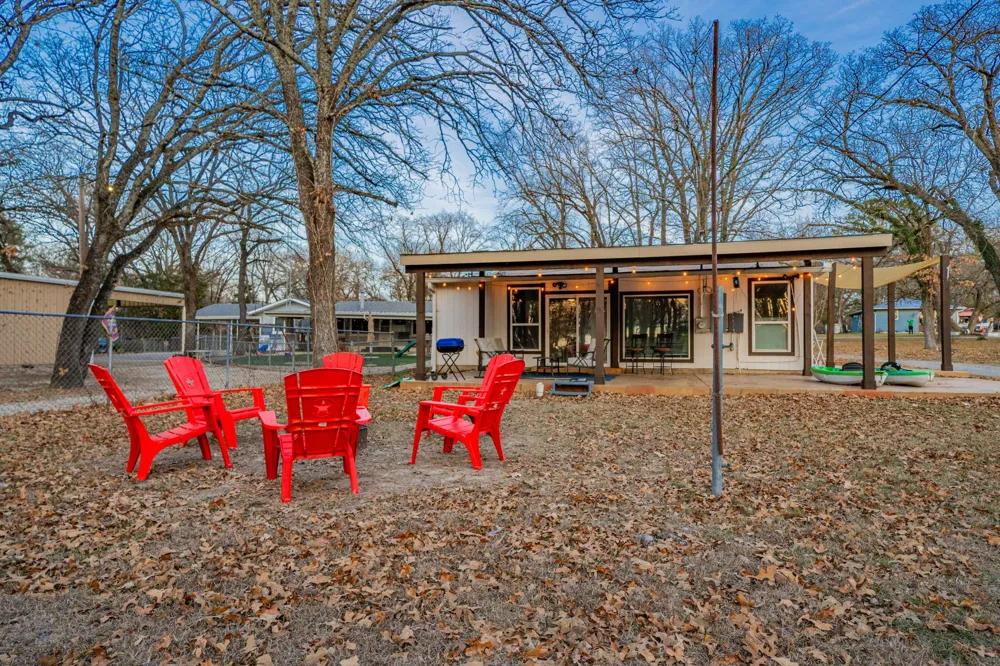 674 Briggs Boulevard East Tawakoni, TX 75472