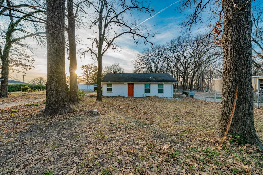 674 Briggs Boulevard East Tawakoni, TX 75472