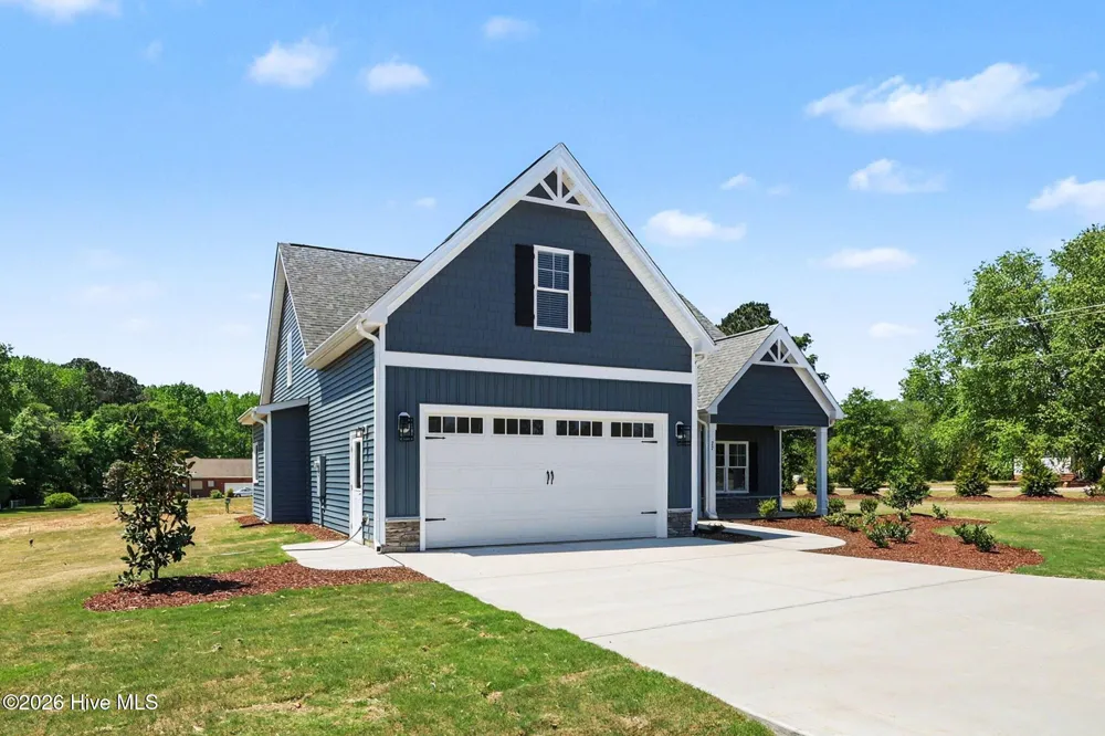 22 Juju Drive Clayton, NC 27520
