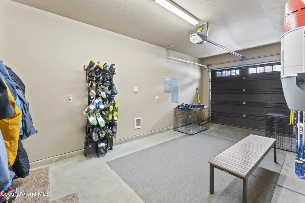 135 Chutes Ln Sandpoint, ID 83864