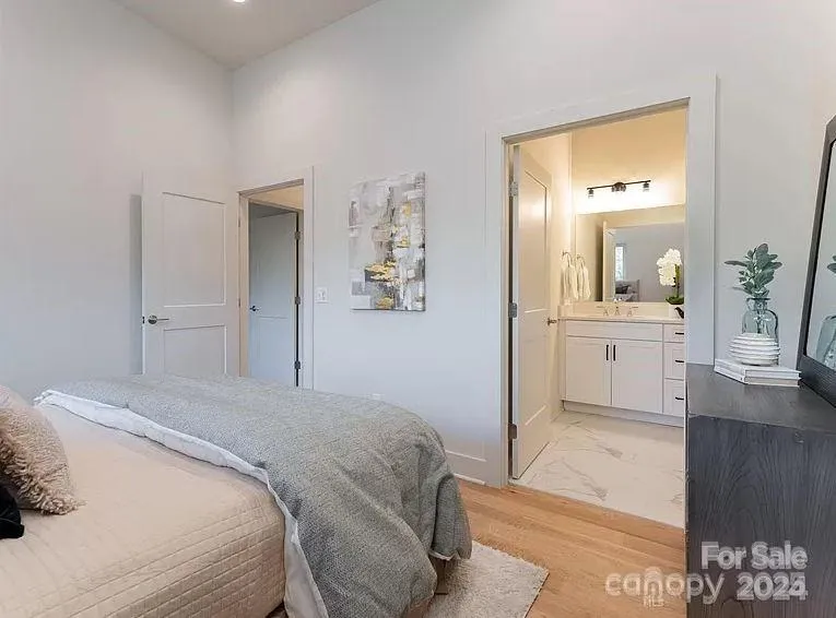 17 Macallan Lane Asheville, NC 28805
