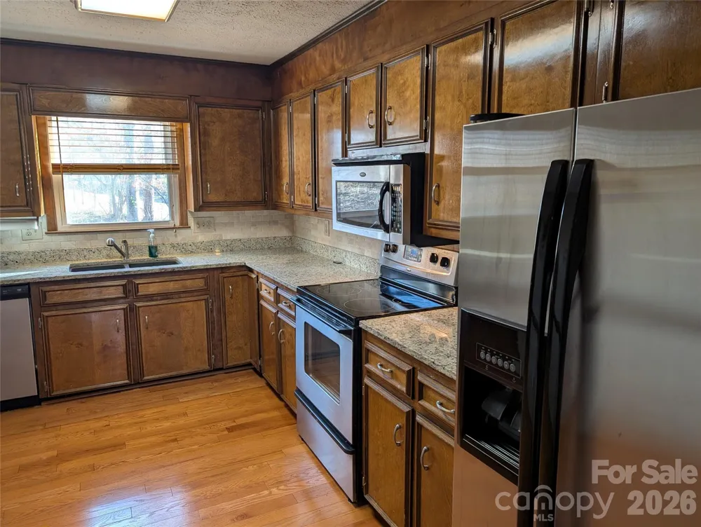 3065 Woodstream Drive Valdese, NC 28690