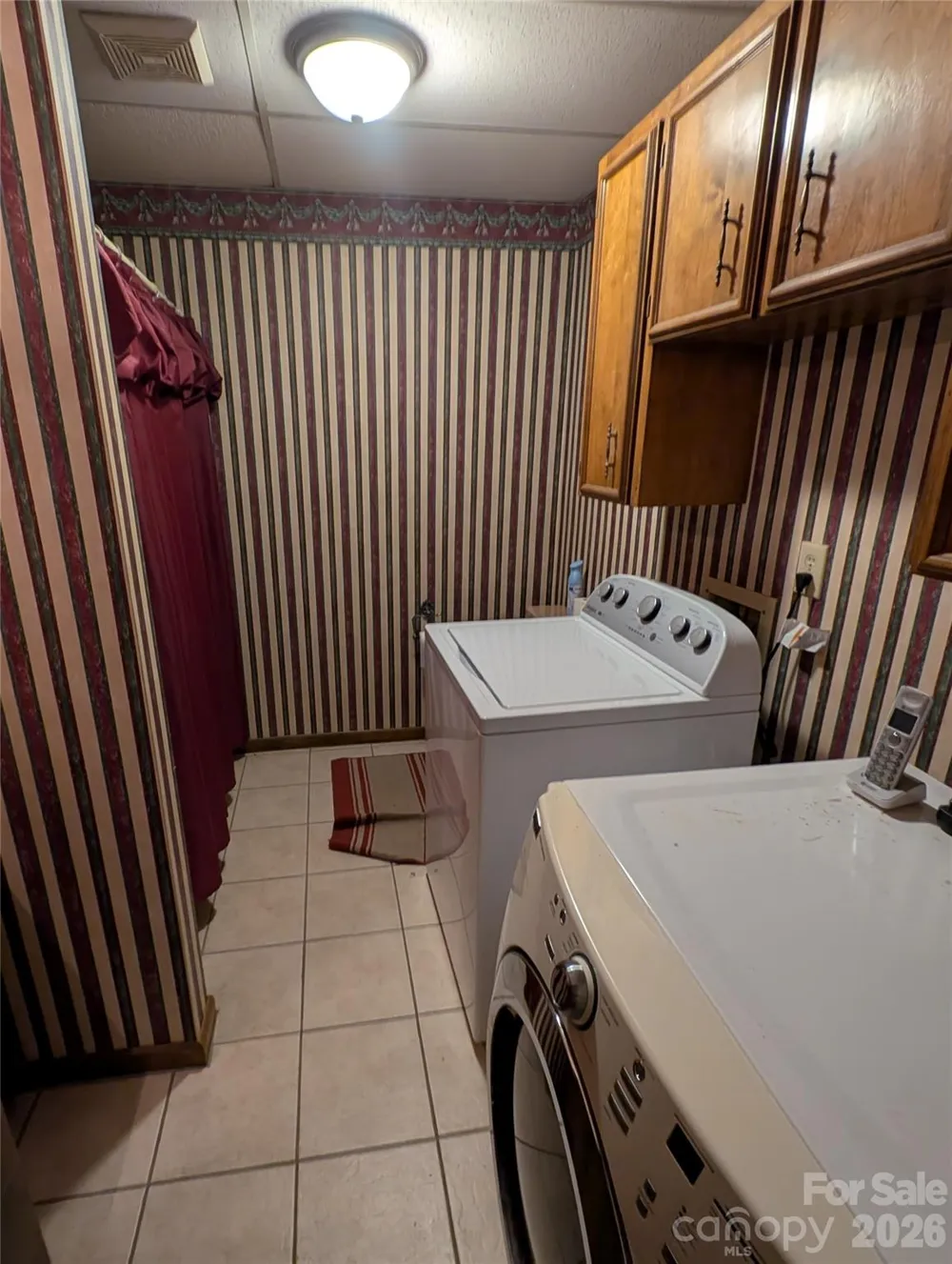 3065 Woodstream Drive Valdese, NC 28690