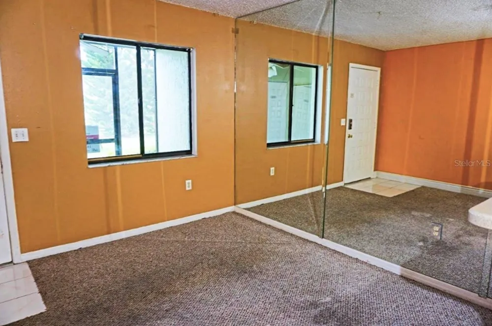 1865 MAZO MANOR #J5 Lutz, FL 33558